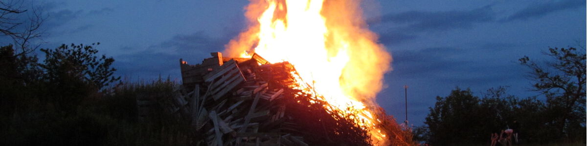 Sonnwendfeuer